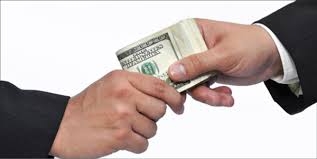 په ګمرکونو کې فساد