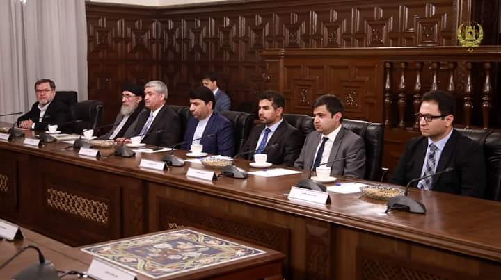 په ارګ کې د سیاسي ګوندونو د استازو مشورتي ناسته